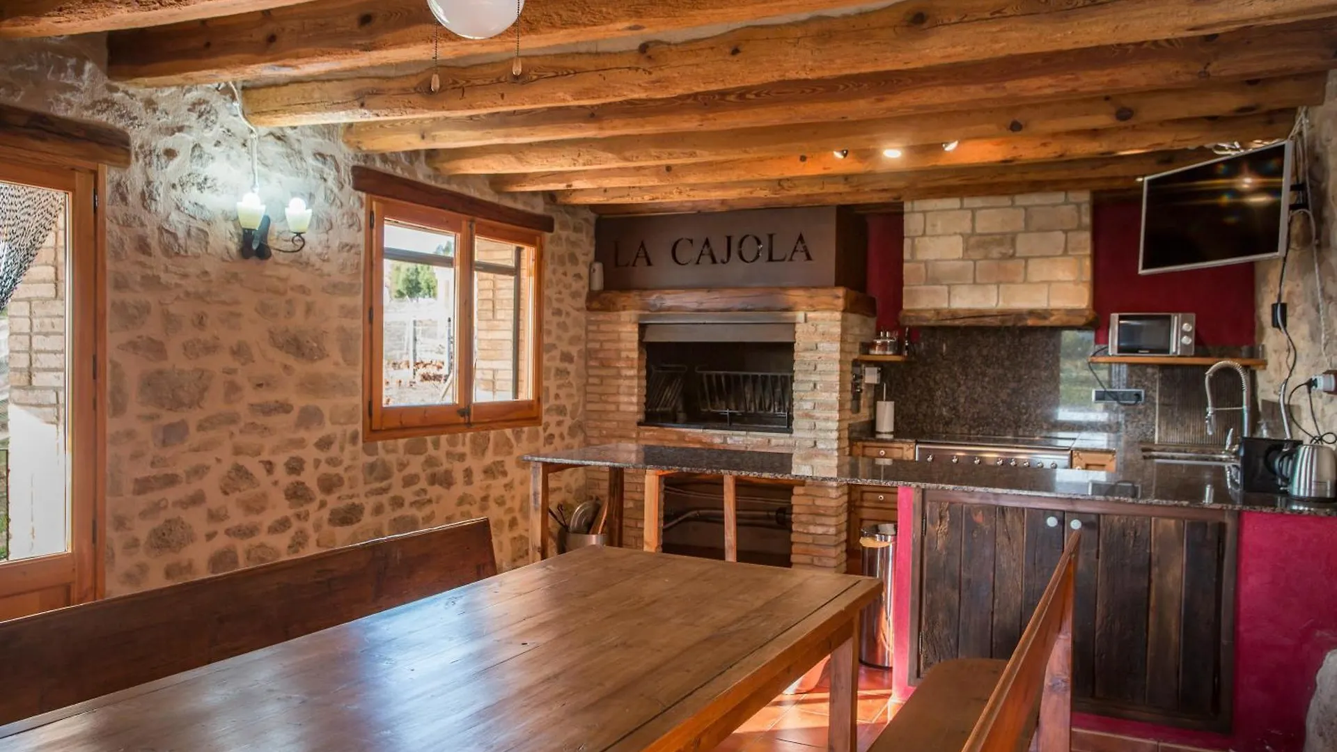 La Cajola Villa Lladurs Spain